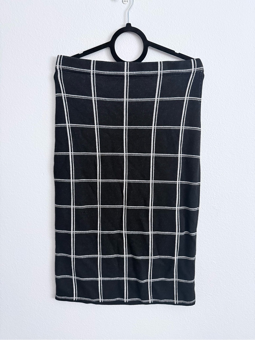 Primark Black Knit Pencil Skirt with White Windowpane Check